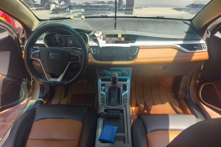 Used Geely Auto Vision S1 2018 1.4T CVT Fengchi Model Center Console