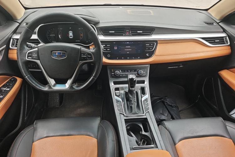 Used Geely Auto Vision S1 2018 1.4T CVT FENGXING Model Center Console