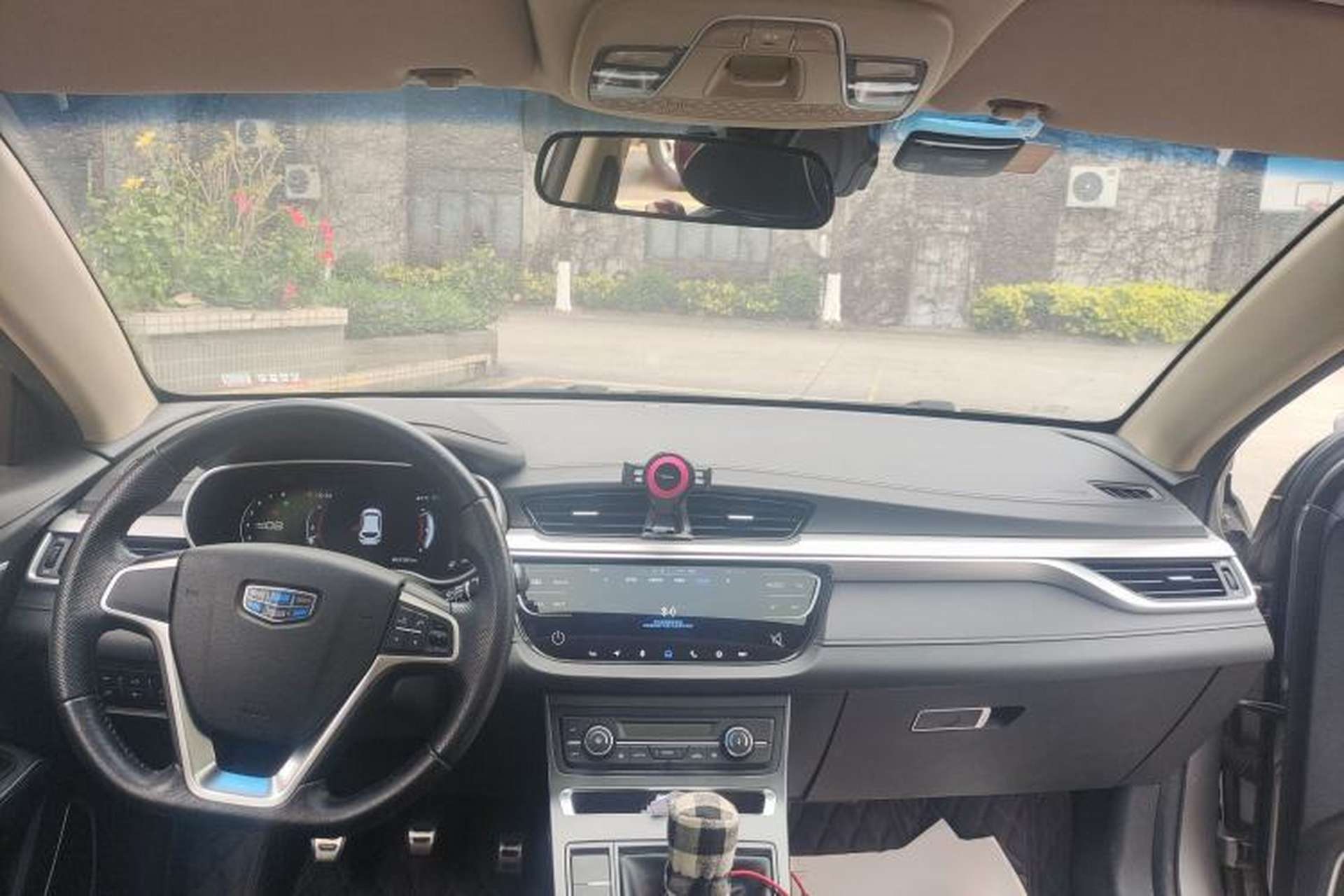 Used Geely Auto Vision S1 2018 1.5L Manual FENGXING Model Center Console