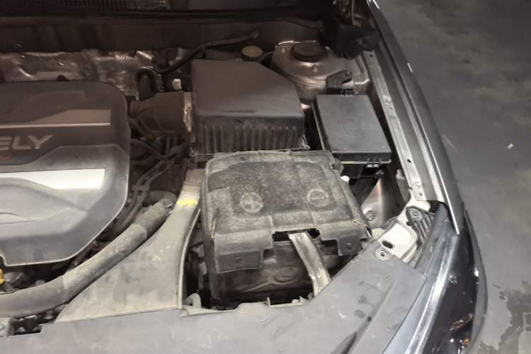 Used Geely Auto Vision S1 2018 1.4T CVT FENGXING Model Engine Bay Left