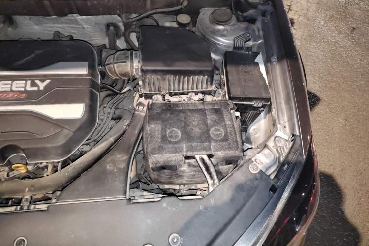 Used Geely Auto Vision S1 2018 1.4T CVT Fengchi Model Engine Bay Left
