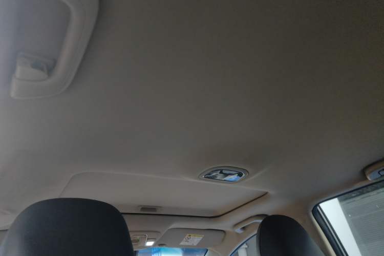 Used Geely Auto Vision S1 2018 1.4T CVT FENGXING Model Headliner