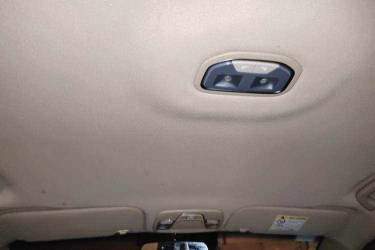 Used Geely Auto Vision S1 2018 1.4T CVT Fengchi Model Headliner