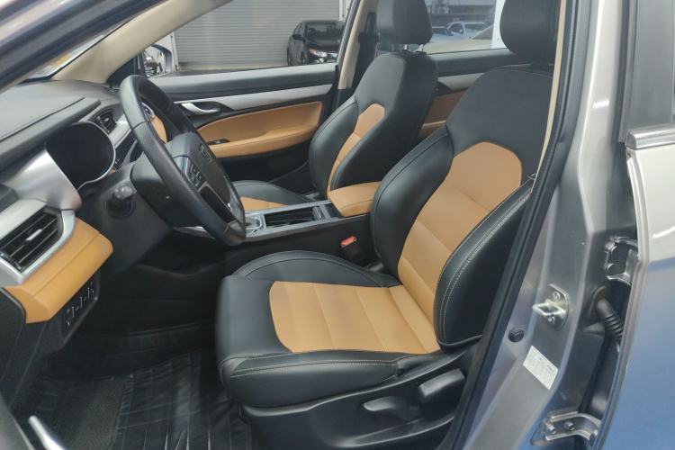 Used Geely Auto Vision S1 2018 1.4T CVT FENGXING Model Left Front Seat
