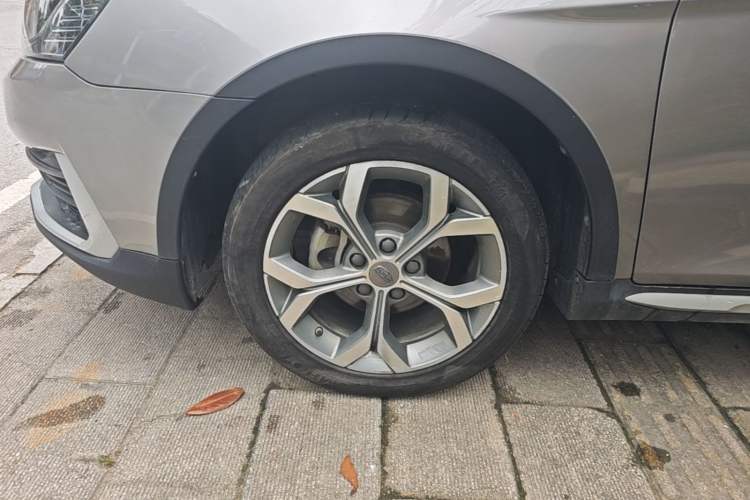 Used Geely Auto Vision S1 2018 1.4T CVT FENGXING Model Left Front Wheel Hub