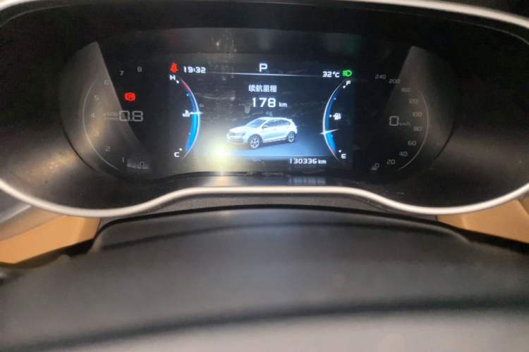 Used Geely Auto Vision S1 2018 1.4T CVT FENGXING Model Odometer Close Up