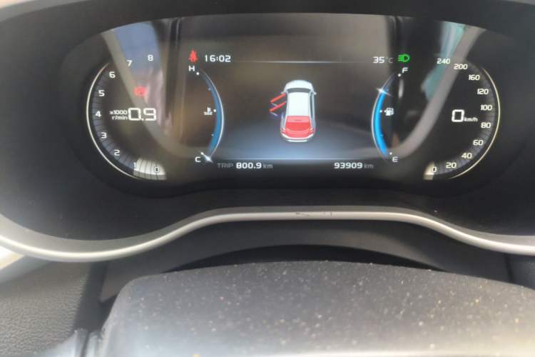 Used Geely Auto Vision S1 2018 1.5L Manual FENGXING Model Odometer Close Up