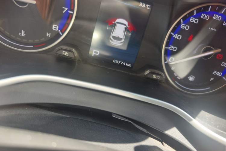 Used Geely Auto Vision S1 2018 1.4T CVT Fengchi Model Odometer Close Up