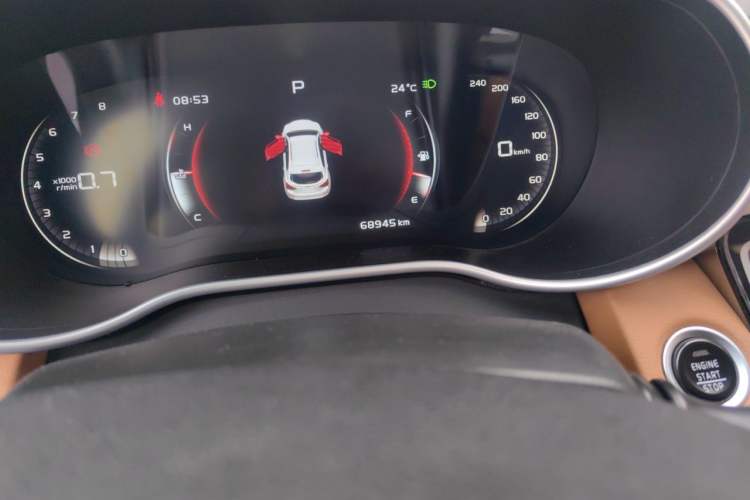 Used Geely Auto Vision S1 2018 1.4T CVT Fēngruì Model Odometer Close Up