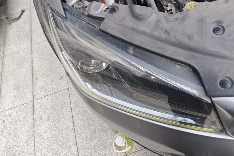 Used Geely Auto Vision S1 2018 1.5L Manual Fong Chi Model Right Front Headlight