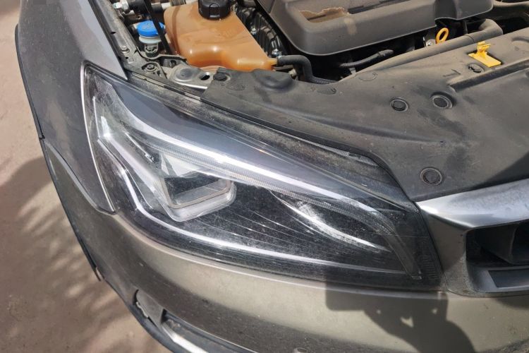Used Geely Auto Vision S1 2018 1.4T CVT Fēngruì Model Right Front Headlight