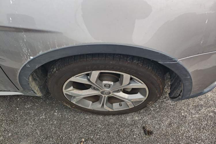 Used Geely Auto Vision S1 2018 1.4T CVT FENGXING Model Right Front Wheel Hub