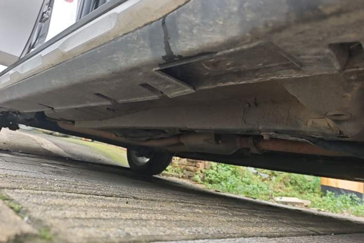 Used Geely Auto Vision S1 2018 1.4T CVT FENGXING Model Right Side Sill