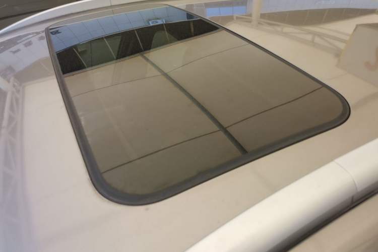 Used Geely Auto Vision S1 2018 1.4T CVT FENGXING Model Roof