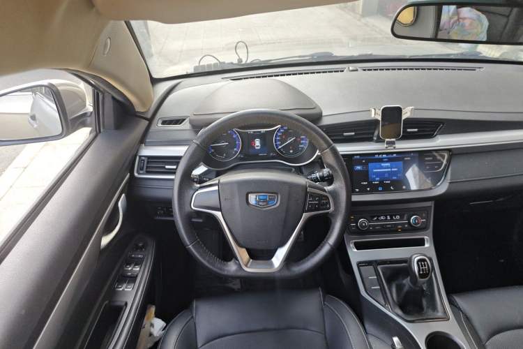 Used Geely Auto Vision S1 2018 1.5L Manual Fong Chi Model Steering Wheel