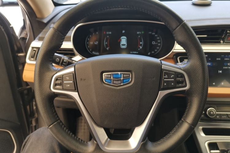 Used Geely Auto Vision S1 2018 1.4T CVT FENGXING Model Steering Wheel