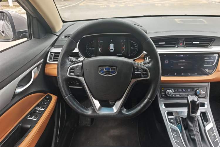 Used Geely Auto Vision S1 2018 1.4T CVT FENGXING Model Steering Wheel