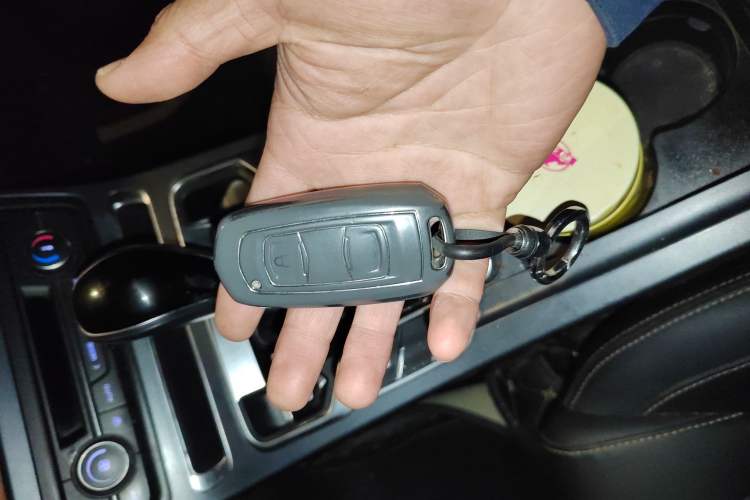 Used Geely Auto Vision S1 2018 1.4T CVT Fengchi Model Vehicle Key