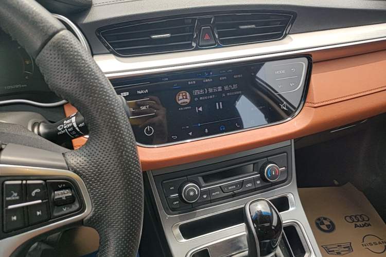 Used Geely Auto Vision S1 2018 1.5L CVT FENGXING Model Audio And AC Panel