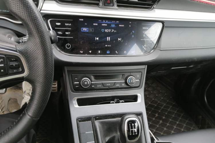 Used Geely Auto Vision S1 2018 1.5L Manual FENGXING Model Audio And AC Panel