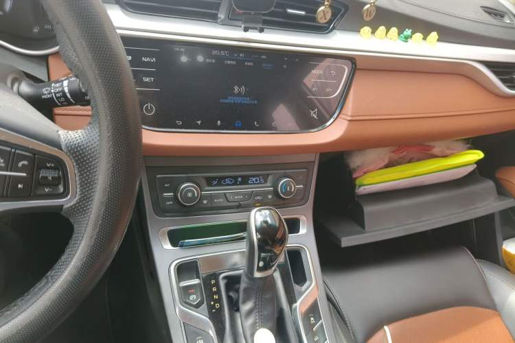 Used Geely Auto Vision S1 2018 1.5L CVT FENGXING Model Audio And AC Panel