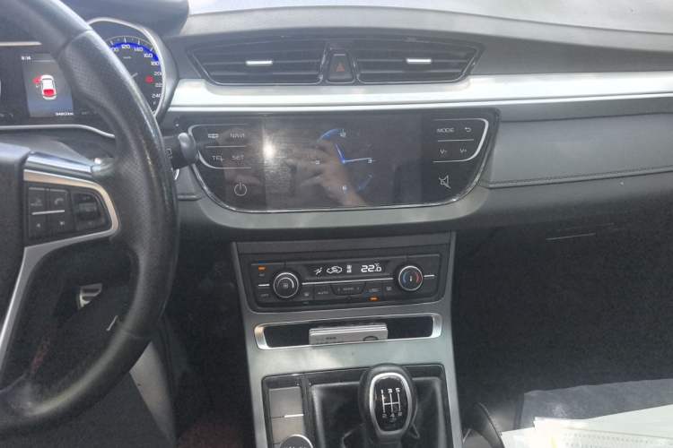 Used Geely Auto Vision S1 2018 1.5L Manual Fong Chi Model Audio And AC Panel