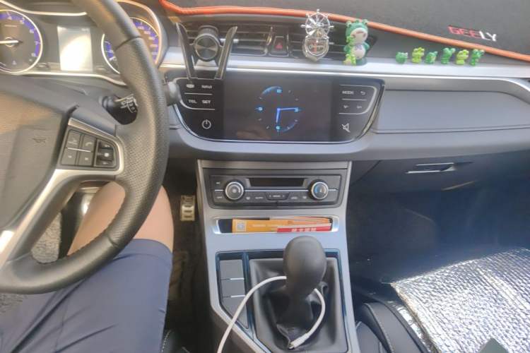 Used Geely Auto Vision S1 2018 1.5L Manual Fong Chi Model Audio And AC Panel