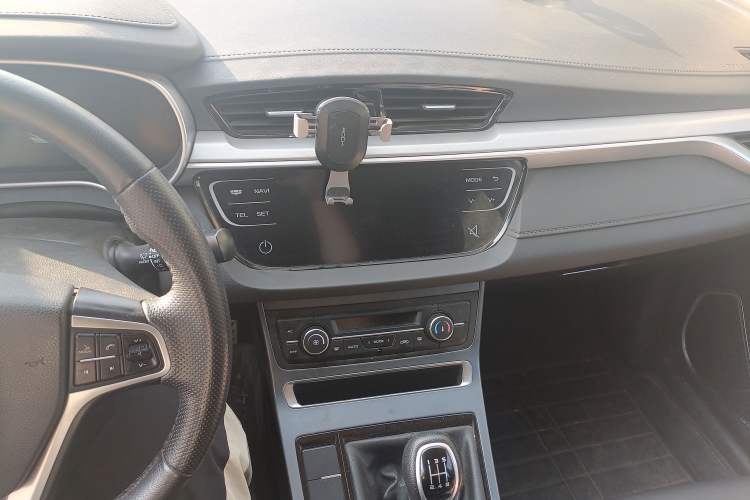 Used Geely Auto Vision S1 2018 1.5L Manual FENGXING Model Audio And AC Panel