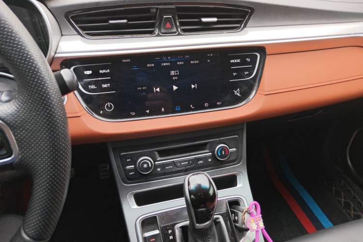 Used Geely Auto Vision S1 2018 1.5L CVT FENGXING Model Audio And AC Panel