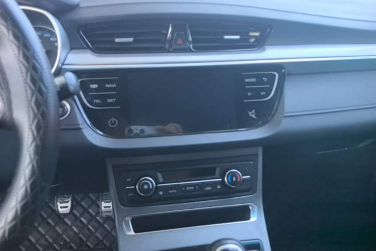 Used Geely Auto Vision S1 2018 1.5L Manual Fong Chi Model Audio And AC Panel