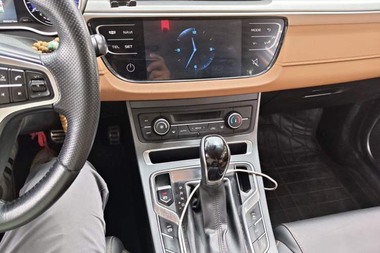 Used Geely Auto Vision S1 2018 1.4T CVT Fengchi Model Audio And AC Panel