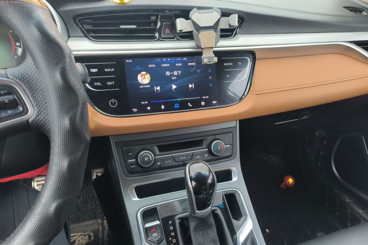 Used Geely Auto Vision S1 2018 1.4T CVT FENGXING Model Audio And AC Panel
