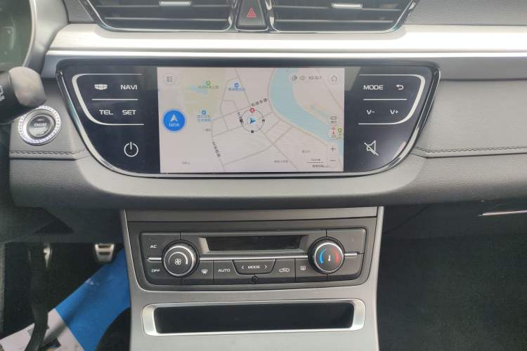 Used Geely Auto Vision S1 2018 1.5L Manual FENGXING Model Audio And AC Panel