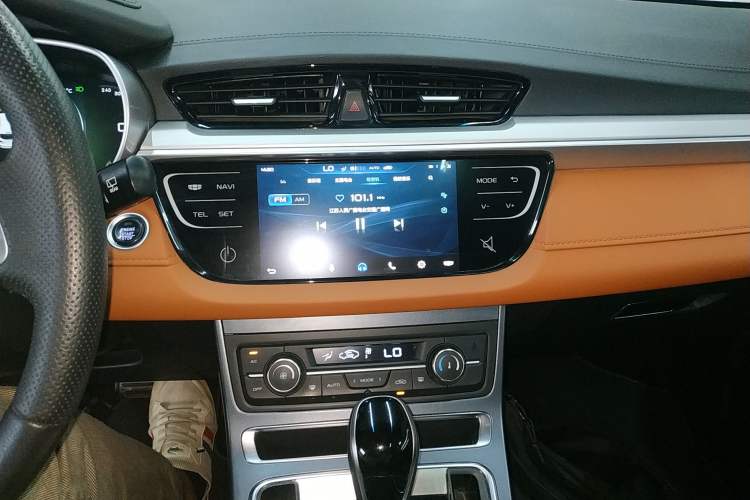 Used Geely Auto Vision S1 2018 1.5L CVT FENGXING Model Audio And AC Panel