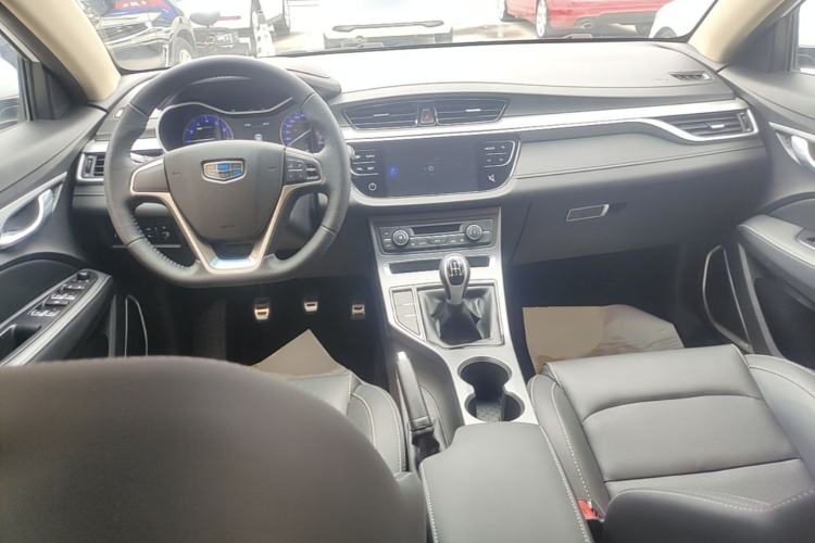 Used Geely Auto Vision S1 2018 1.5L Manual Fong Chi Model Center Console