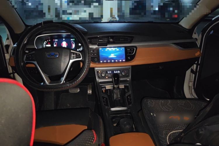 Used Geely Auto Vision S1 2018 1.4T CVT Fēngruì Model Center Console