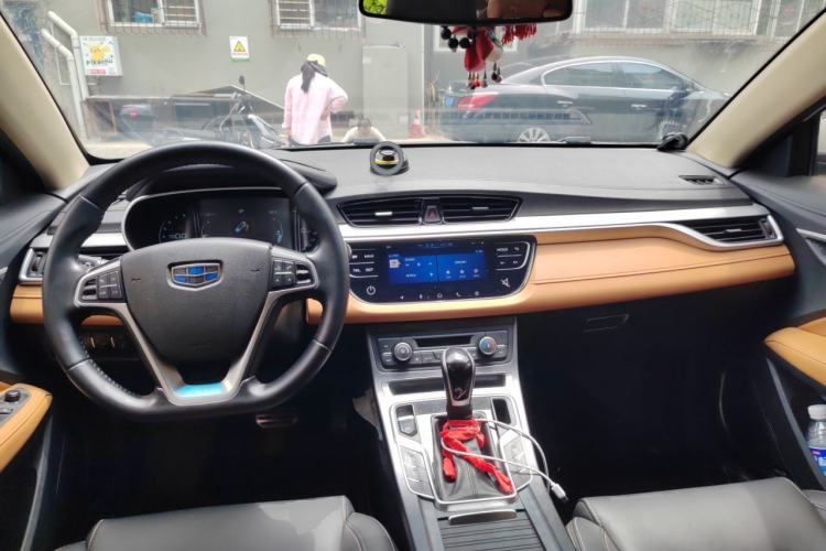 Used Geely Auto Vision S1 2018 1.4T CVT Fēngruì Model Center Console