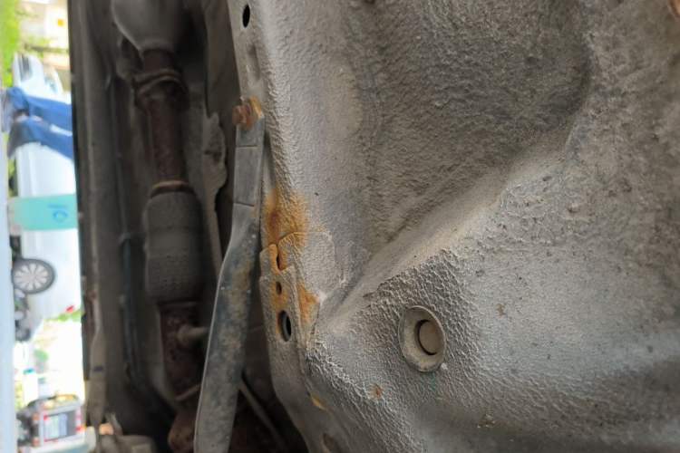 Used Geely Auto Vision S1 2018 1.5L Manual FENGSHANG Model Chassis Front Right