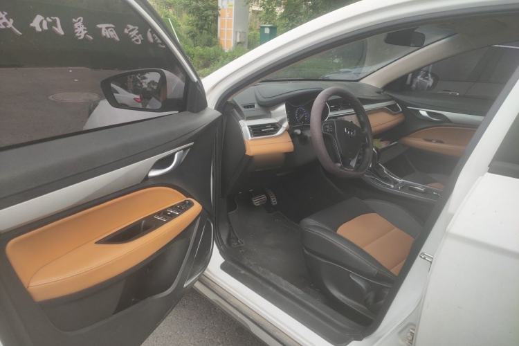 Used Geely Auto Vision S1 2018 1.4T CVT Fengchi Model Driver Seat