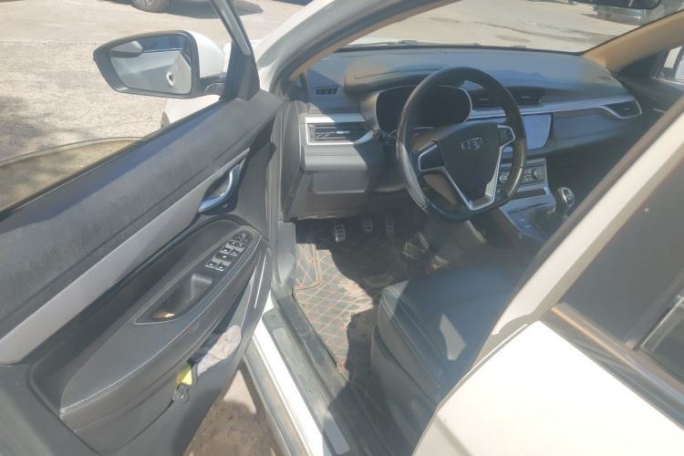 Used Geely Auto Vision S1 2018 1.5L Manual FENGXING Model Driver Seat