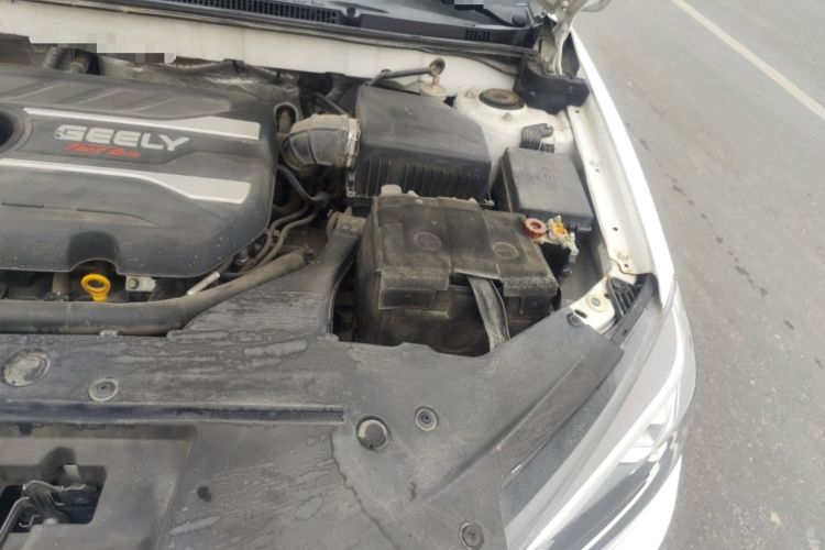 Used Geely Auto Vision S1 2018 1.4T CVT Fēngruì Model Engine Bay Left
