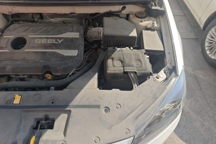 Used Geely Auto Vision S1 2018 1.4T CVT FENGXING Model Engine Bay Left