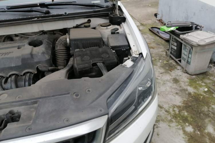 Used Geely Auto Vision S1 2018 1.5L Manual FENGXING Model Engine Bay Left