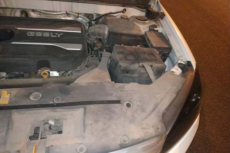 Used Geely Auto Vision S1 2018 1.4T CVT Fengchi Model Engine Bay Left