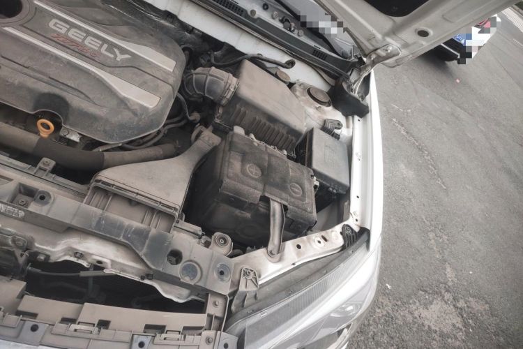 Used Geely Auto Vision S1 2018 1.4T CVT Fengchi Model Engine Bay Left