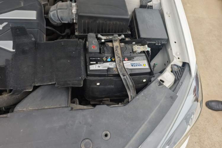 Used Geely Auto Vision S1 2018 1.4T CVT FENGXING Model Engine Bay Left