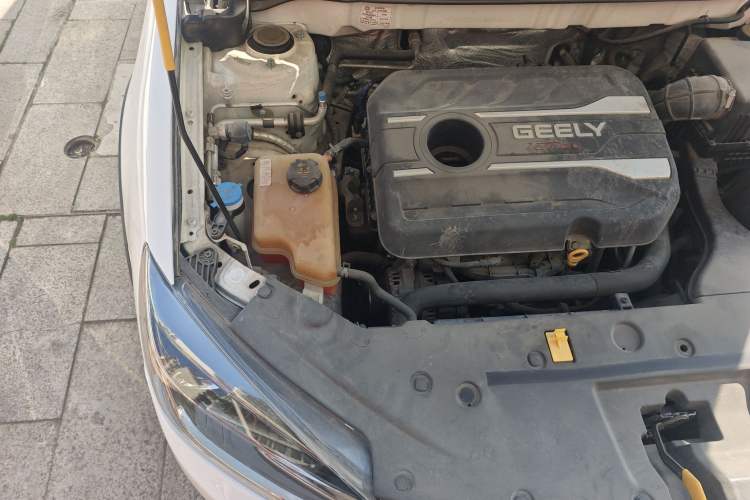 Used Geely Auto Vision S1 2018 1.4T CVT FENGXING Model Engine Bay Right