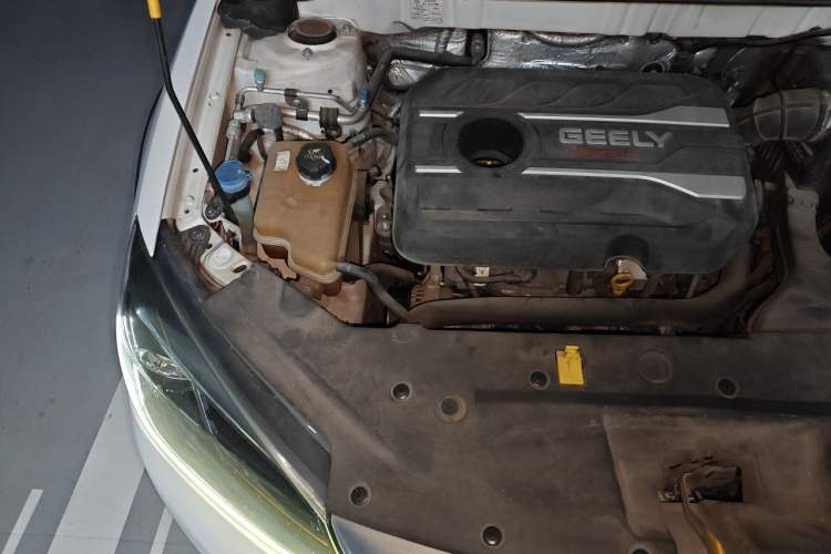 Used Geely Auto Vision S1 2018 1.4T CVT FENGXING Model Engine Bay Right