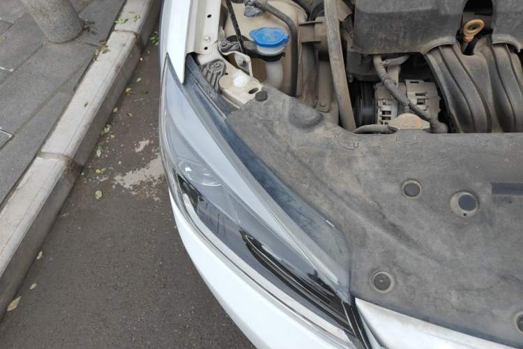 Used Geely Auto Vision S1 2018 1.5L CVT FENGXING Model Engine Bay Right