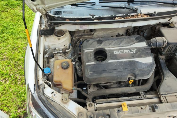 Used Geely Auto Vision S1 2018 1.4T CVT Fēngruì Model Engine Bay Right